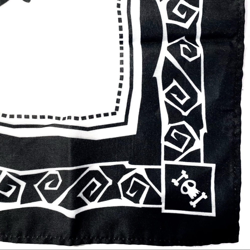 Disney Bandana Jack Skellington Nightmare - Picture 4 of 8